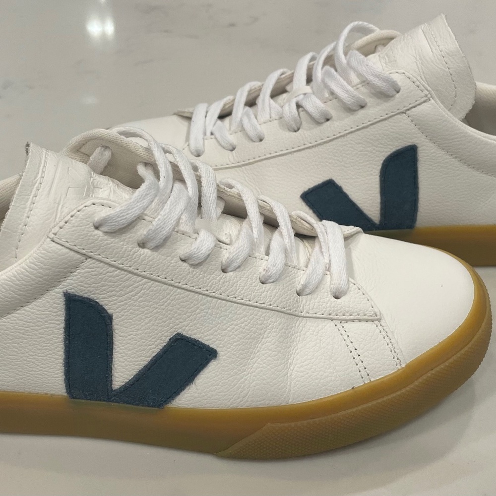 Veja Campo Leather White California Natural
